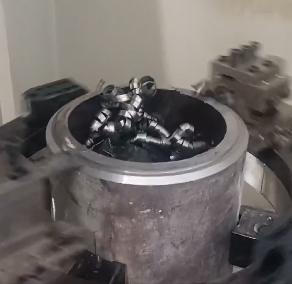 pipe-cutting