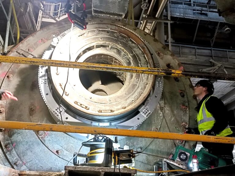 On-site re-machining on crusher assembly